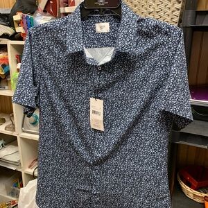 LRG Men's Navy and White Floral Button Down Shirt Level Ten